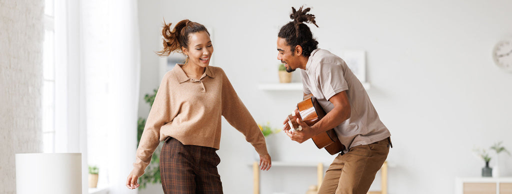 The Ultimate Zaar Guitar "Spouse's Kit"