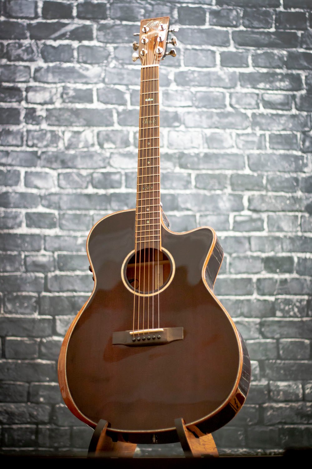 ZS720E - Sketch Series Left-Handed - Zaar Guitars